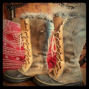 🌫Womans SOREL snow boots🌫